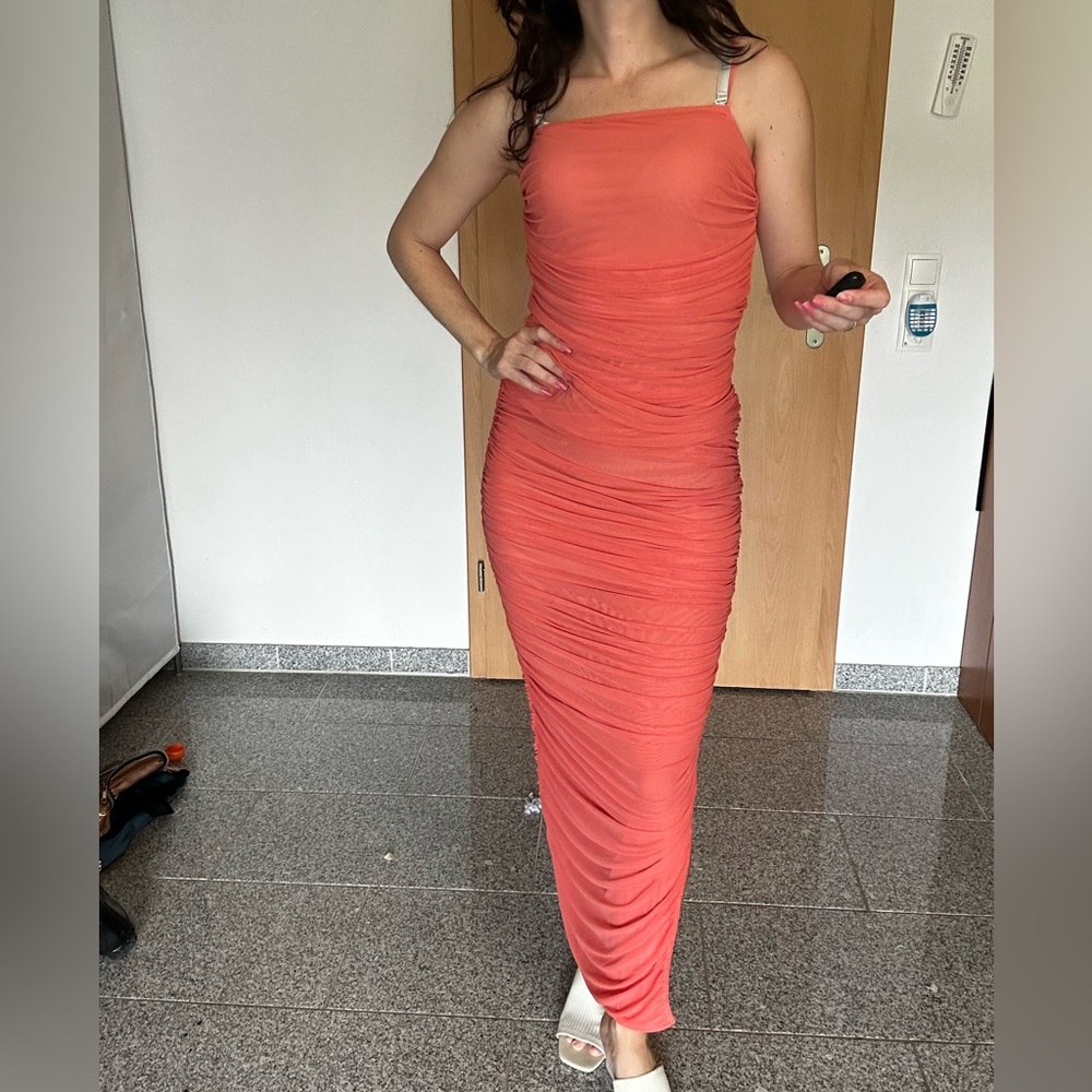 Salmon Venus dress rouched